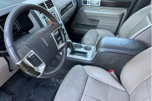 2008 Lincoln MKX Base