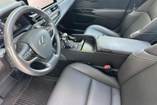 Eminent White Pearl 2025 Lexus ES 350 Base