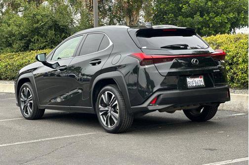 2021 Lexus UX 200 Base