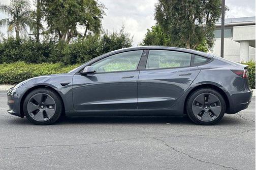 2023 Tesla Model 3 Standard Range