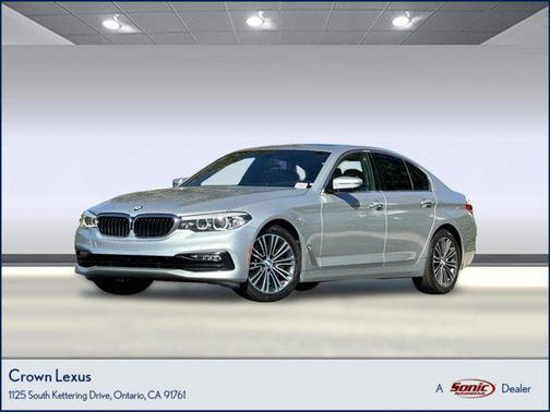 2018 BMW 530 530i