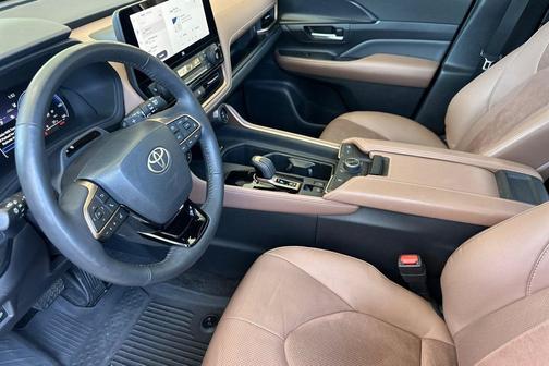 White 2024 Toyota Grand Highlander Hybrid Limited MAX
