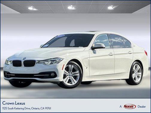 2018 BMW 330e iPerformance