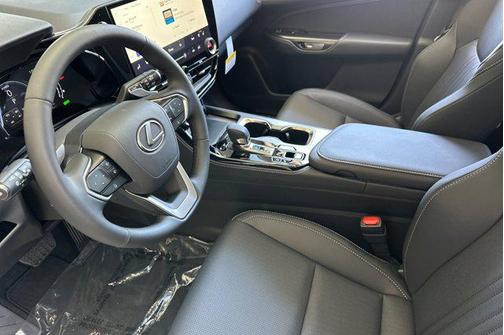2025 Lexus NX 350h Premium