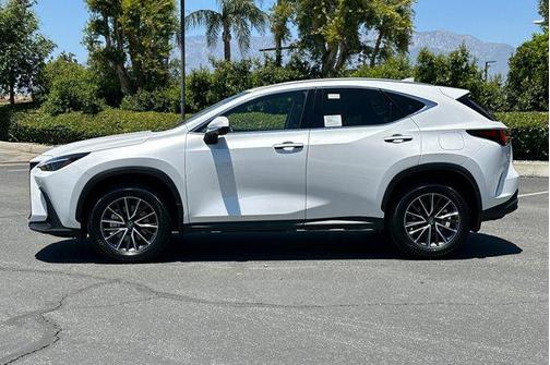 2025 Lexus NX 350h Premium