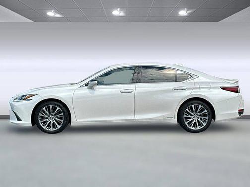 2021 Lexus ES 300h Base