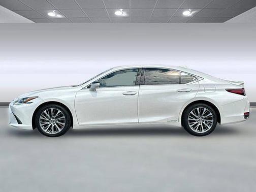 2021 Lexus ES 300h Base