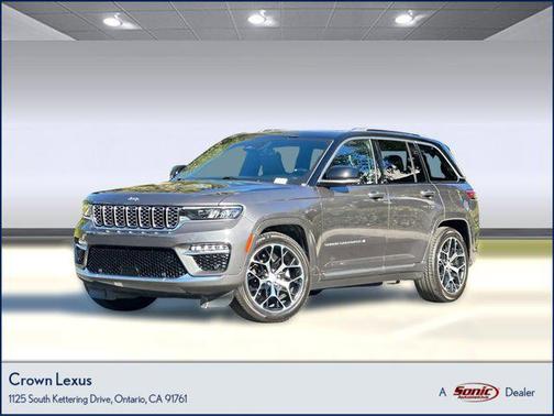 2023 Jeep Grand Cherokee Summit