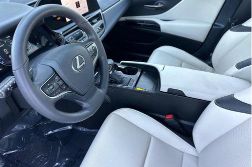 2024 Lexus ES 350 Base