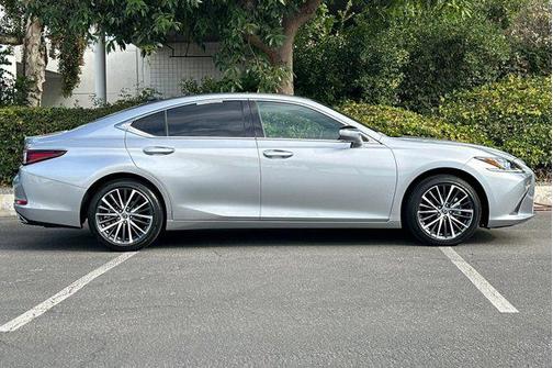 2024 Lexus ES 350 Base