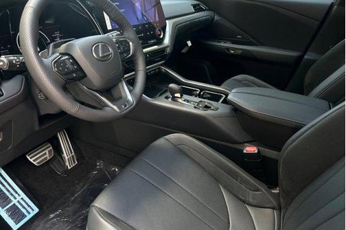 2025 Lexus TX 500h F SPORT Premium