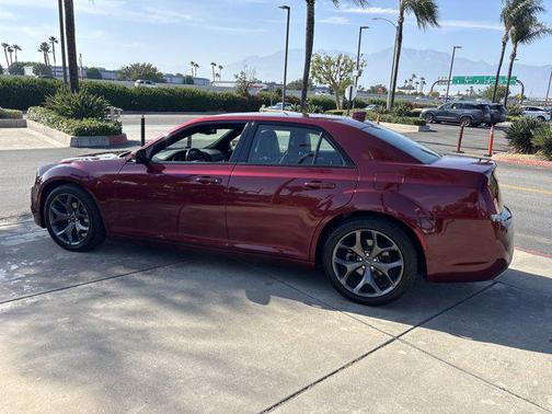 2021 Chrysler 300 S