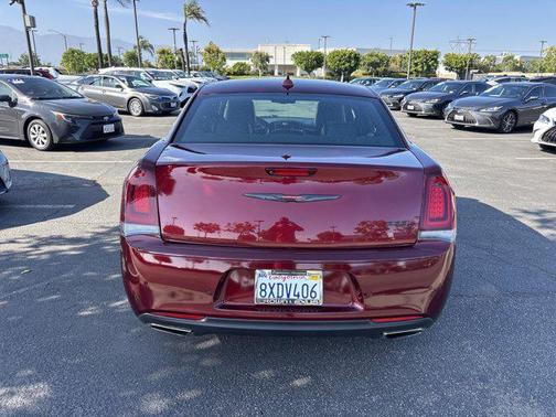 2021 Chrysler 300 S