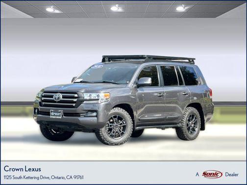 2020 Toyota Land Cruiser Base