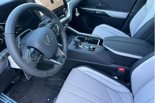 2026 Lexus TX 500h F SPORT Premium