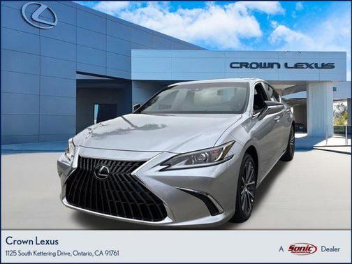 2025 Lexus ES 300h Base