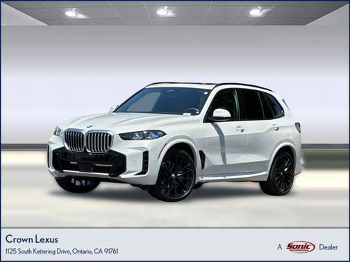 Mineral White Metallic 2025 BMW X5 sDrive40i