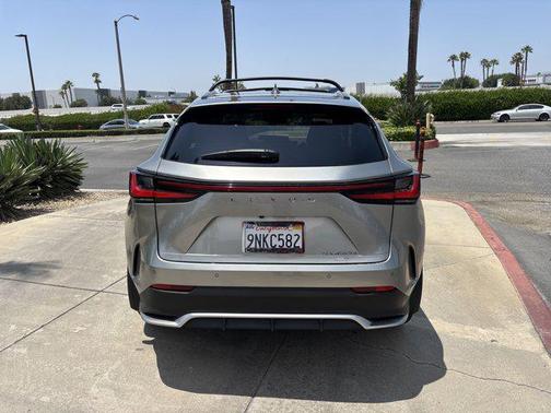 2025 Lexus NX 450h+ F SPORT Handling
