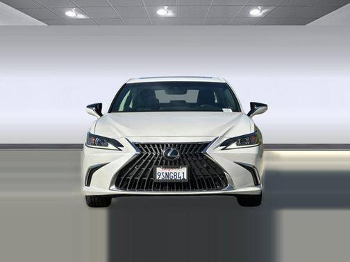 2025 Lexus ES 350 Base