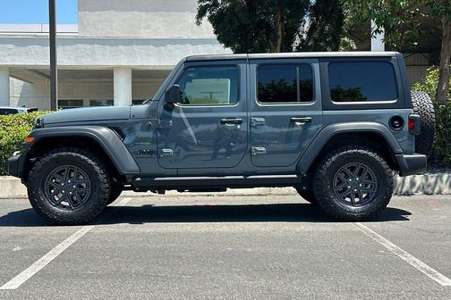 Anvil Clearcoat 2025 Jeep Wrangler Sport S