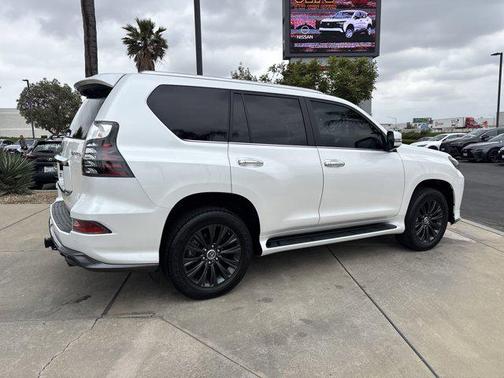 2023 Lexus GX 460 Premium