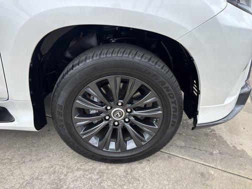 2023 Lexus GX 460 Premium