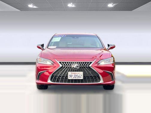 2024 Lexus ES 300h Base