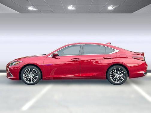 2024 Lexus ES 300h Base