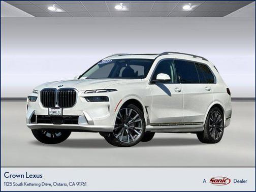 2023 BMW X7 xDrive40i