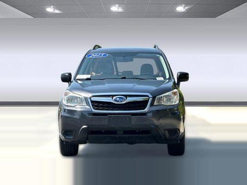Dark Gray Metallic 2015 Subaru Forester 2.5i