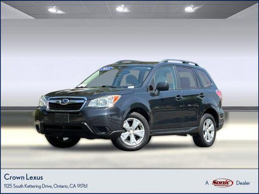 Dark Gray Metallic 2015 Subaru Forester 2.5i