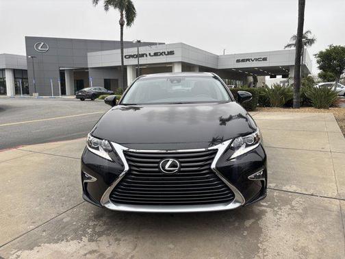 2018 Lexus ES 350 Base