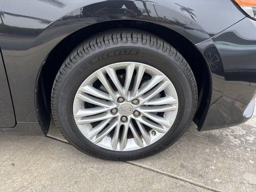2018 Lexus ES 350 Base