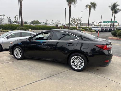 2018 Lexus ES 350 Base