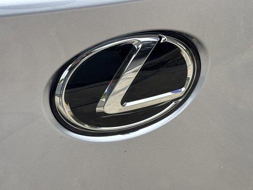 2025 Lexus RZ 300e RZ 300e