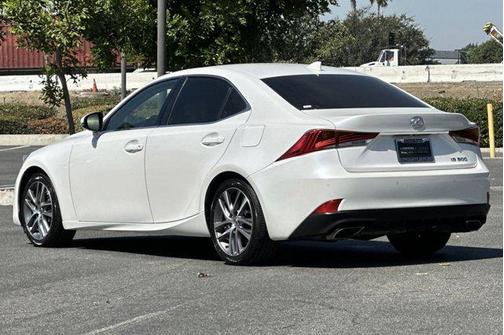 2020 Lexus IS 300 Base