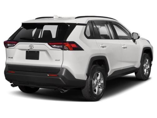 Silver Sky Metallic 2021 Toyota RAV4 XLE