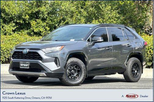 2023 Toyota RAV4 Hybrid SE