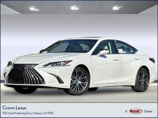 2025 Lexus ES 300h Base