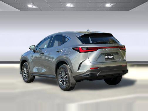 2026 Lexus NX 450h+ Premium