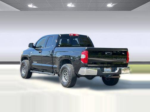 2016 Toyota Tundra SR5