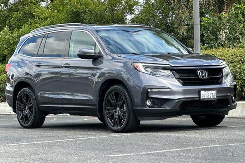 Gray 2022 Honda Pilot 2WD Special Edition