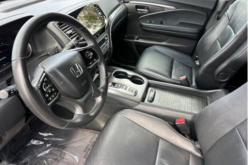 Gray 2022 Honda Pilot 2WD Special Edition