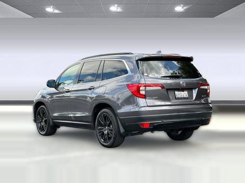 Gray 2022 Honda Pilot 2WD Special Edition