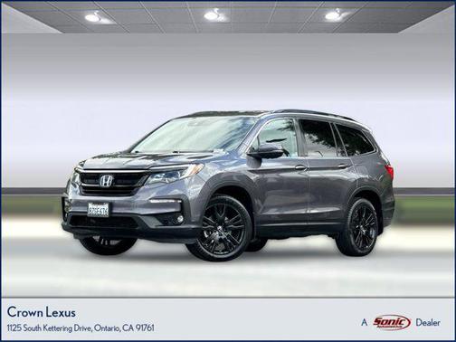 Gray 2022 Honda Pilot 2WD Special Edition