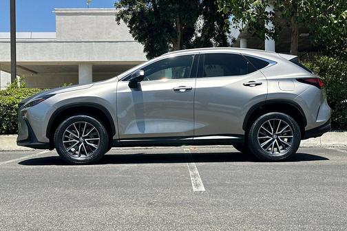 Atomic Silver 2024 Lexus NX 350h Premium