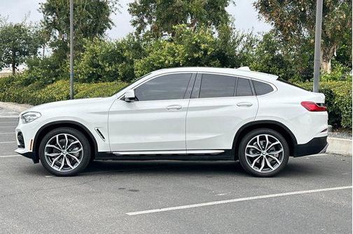 2020 BMW X4 xDrive30i