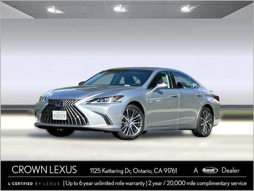 2025 Lexus ES 300h Base