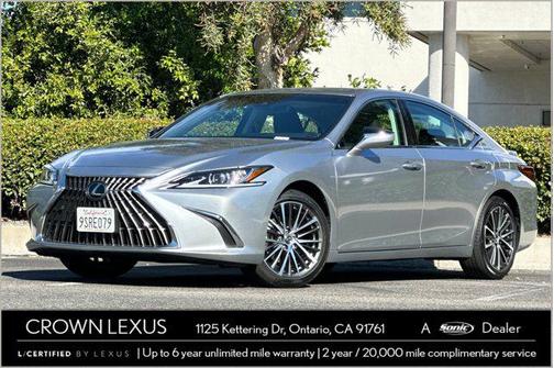 2025 Lexus ES 300h Base