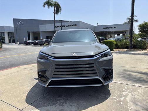 2025 Lexus TX 500h F SPORT Premium
